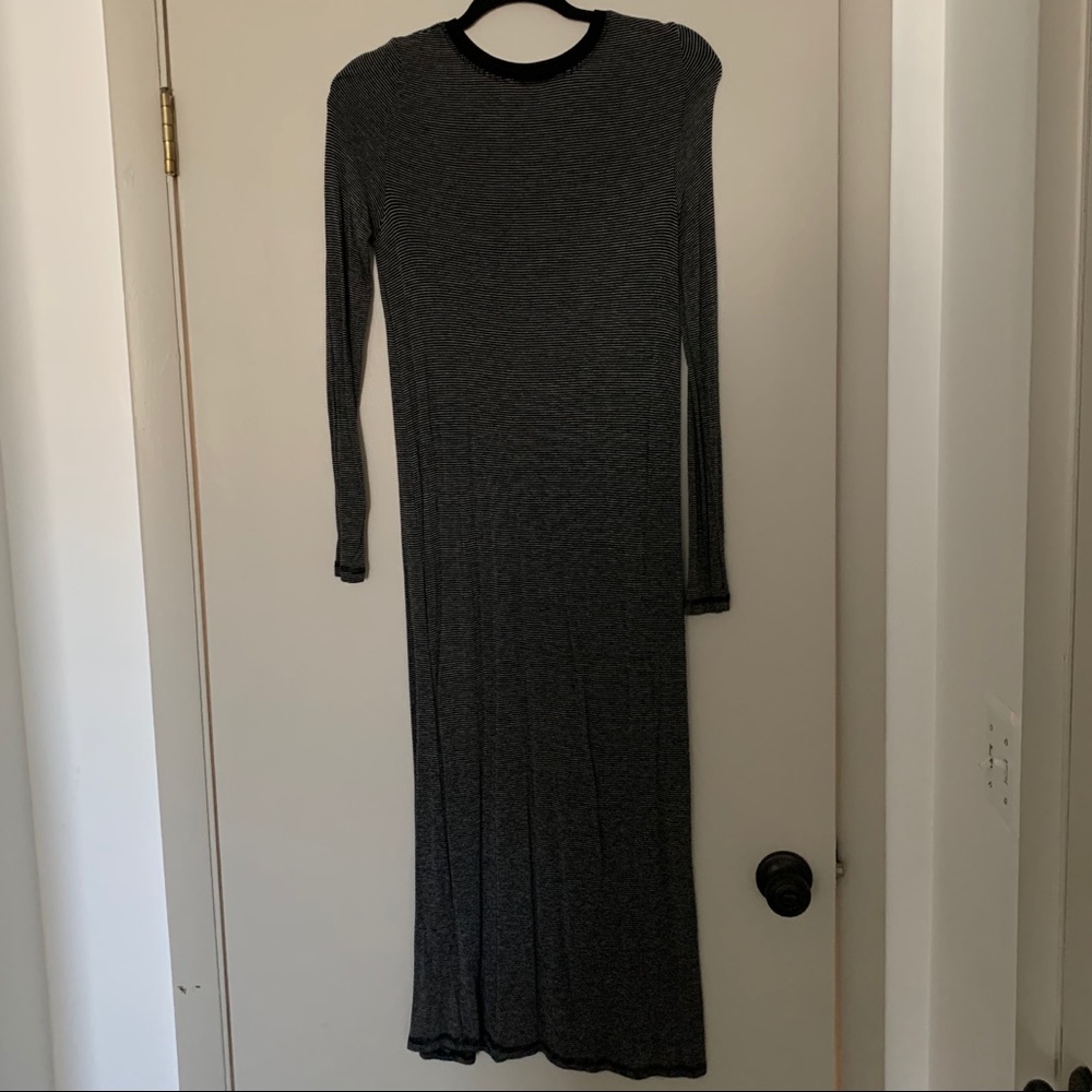 Zara Long Sleeved Black & Gray Stripe Jersey Dress